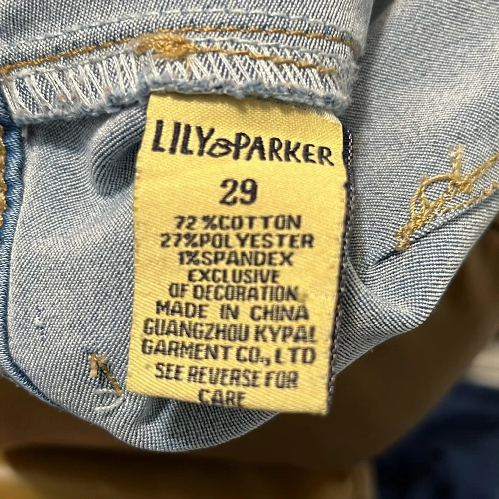 5/$25 LILY & PARKER | Floral Embroidered Denim Skirt - Picture 6 of 6